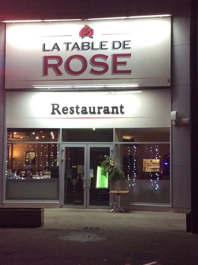 LA TABLE DE ROSE